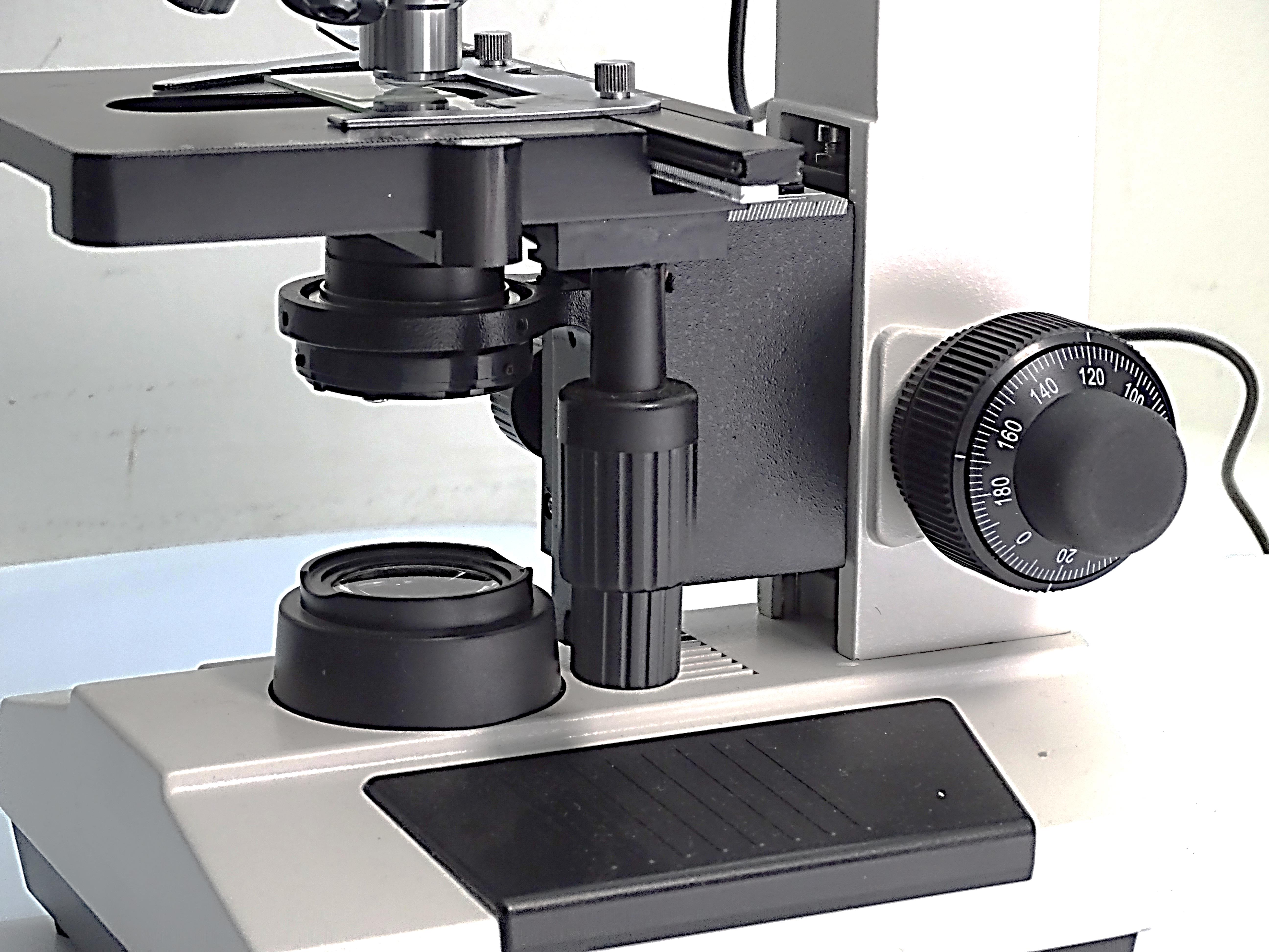 tl_files/2020/Microscopio digital sistema de iluminacion.jpg